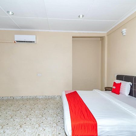 Oyo 89932 Dd Homestay Kota Kinabalu Exterior photo