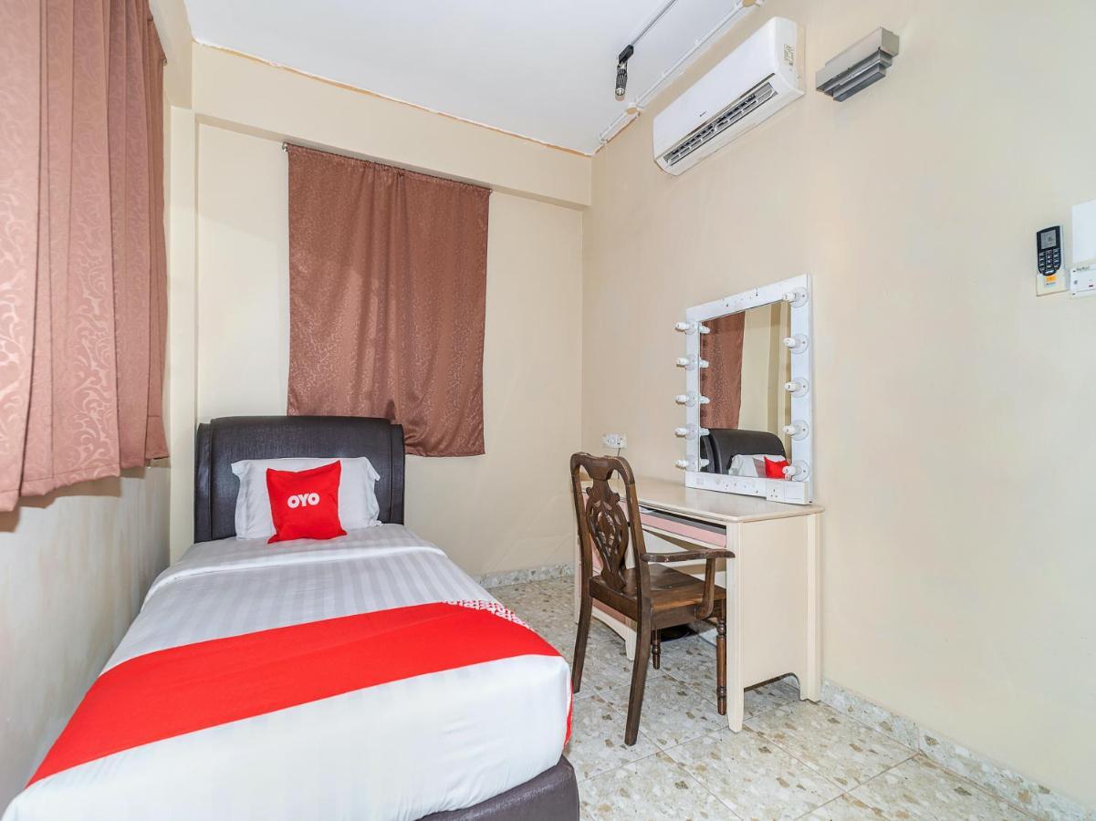 Oyo 89932 Dd Homestay Kota Kinabalu Exterior photo